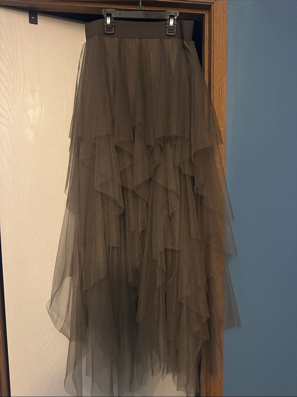 Tiered High-Low Tulle Skirt in Brown
